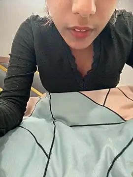 Snapshot of jeshmin_rao chatting on November 6, 9:59 pm jeshmin rao online show from November 6, 9:59 pm