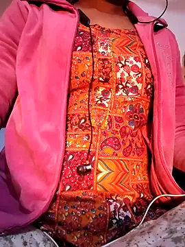 Hot-Rubyy online show from February 12, 8:53 am