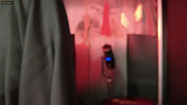 Snapshot of Onitaro_jp chatting on November 3, 6:36 am Onitaro jp online show from November 3, 6:36 am