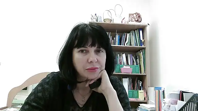 Viknika online show from November 25, 8:25 am