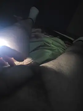 Snapshot of Tincho1051 chatting on December 1, 10:26 pm Tincho1051 online show from December 1, 10:26 pm