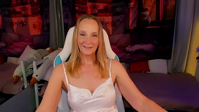 ScarlettPalmer online show from July 26, 10:11 am