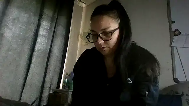 lilMissMarli online show from March 5, 8:10 am