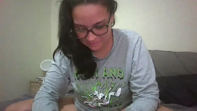 lilMissMarli online show from March 20, 5:45 am
