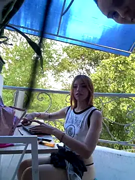 red foxxxy69 online show from October 26, 10:36 pm