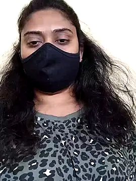 Snapshot of girl999 chatting on December 21, 9:38 am girl999 online show from December 21, 9:38 am