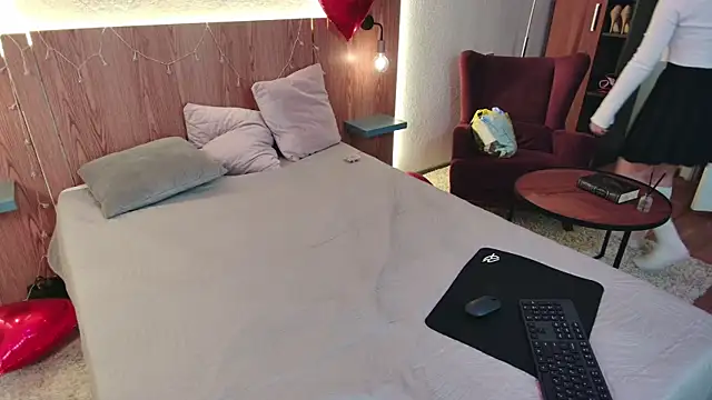 sweetie kathy  online show from March 17, 9:34 am