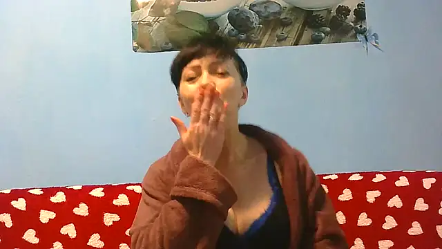 IffetLove42 online show from June 6, 8:52 am