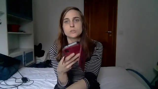 SinnEmily online show from March 7, 4:26 pm