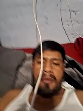 Snapshot of sanz957 chatting on December 16, 1:54 am sanz957 online show from December 16, 1:54 am