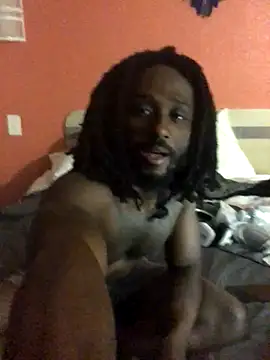 Snapshot of TheRealKnottiHead chatting on November 16, 1:22 am TheRealKnottiHead online show from November 16, 1:22 am