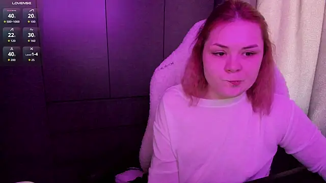 Snapshot of sophia_lix chatting on June 1, 10:06 am sophia lix online show from June 1, 10:06 am