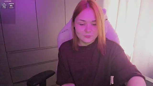 Snapshot of sophia_lix chatting on July 2, 3:23 am sophia lix online show from July 2, 3:23 am