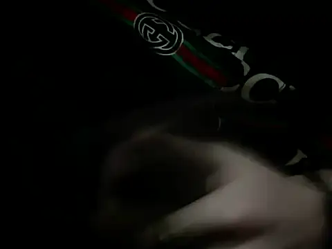 giovanift111 online show from May 16, 4:31 am