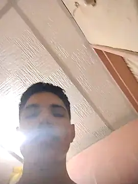 Snapshot of Alex_Sweeting chatting on November 8, 3:50 am Alex Sweeting online show from November 8, 3:50 am