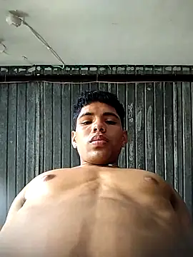 Snapshot of Alex_Sweeting chatting on November 16, 6:35 pm Alex Sweeting online show from November 16, 6:35 pm