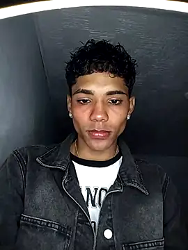 Alex Sweeting online show from January 11, 9:36 am