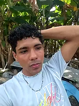 Alex Sweeting online show from February 3, 7:41 pm