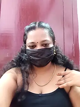 Snapshot of Mandhra28 chatting on November 12, 7:13 pm Mandhra28 online show from November 12, 7:13 pm