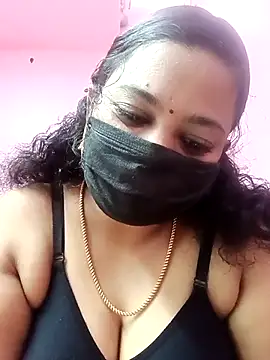 Snapshot of Mandhra28 chatting on November 27, 9:33 am Mandhra28 online show from November 27, 9:33 am