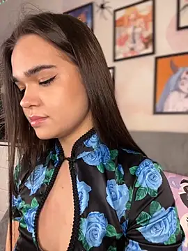 Snapshot of BabyShy- chatting on November 30, 1:20 am BabyShy- online show from November 30, 1:20 am