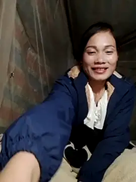 Snapshot of doggy-00 chatting on November 29, 12:52 pm doggy-00 online show from November 29, 12:52 pm