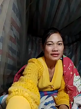 Snapshot of doggy-00 chatting on December 15, 9:52 pm doggy-00 online show from December 15, 9:52 pm