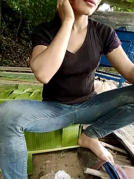 doggy-00 online show from July 9, 5:00 am