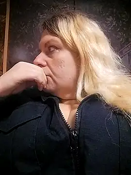 Snapshot of Lana-murr chatting on October 28, 6:39 am Lana-murr online show from October 28, 6:39 am