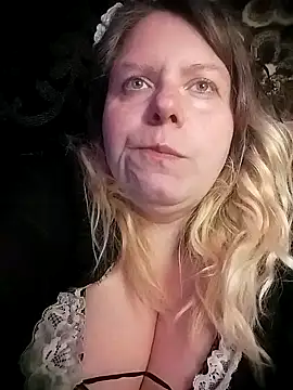 Lana-murr online show from April 28, 4:23 pm