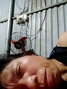 Snapshot of bella-la chatting on November 14, 9:35 pm bella-la online show from November 14, 9:35 pm