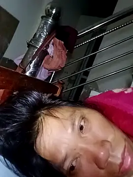 bella-la online show from December 19, 10:39 pm