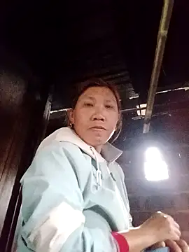 bella-la online show from February 2, 7:29 am