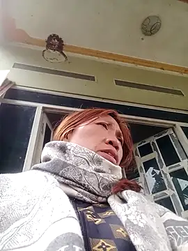 bella-la online show from February 20, 6:26 am