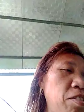 bella-la online show from February 25, 3:05 am