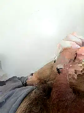 Snapshot of snake645464 chatting on November 11, 7:58 pm snake645464 online show from November 11, 7:58 pm