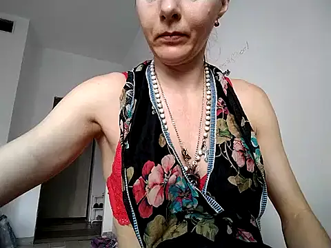 Anneta280671 online show from July 21, 7:32 am
