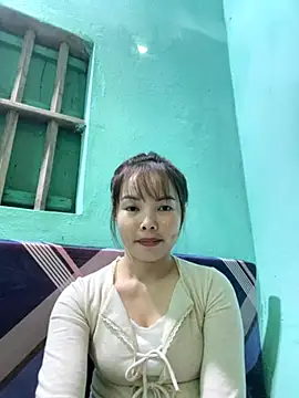 Snapshot of Night_owl111 chatting on November 20, 9:09 am Night owl111 online show from November 20, 9:09 am