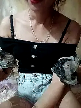 Snapshot of Em_xinh01 chatting on November 13, 8:13 am Em xinh01 online show from November 13, 8:13 am