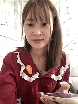 Em xinh01 online show from June 14, 2:24 am
