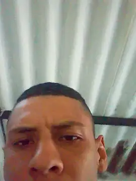 Snapshot of Yordiparra chatting on June 14, 11:07 pm Yordiparra online show from June 14, 11:07 pm