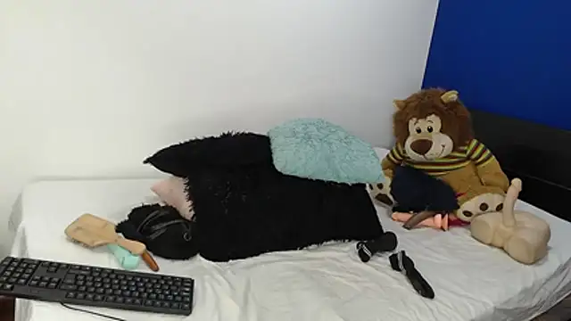 EmmilyConnor online show from July 30, 1:54 pm