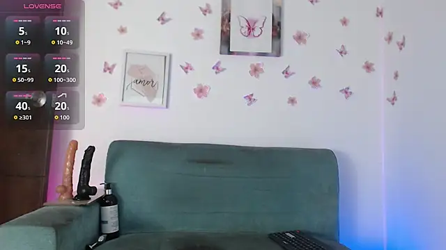 evelinmartinez online show from July 10, 8:11 pm