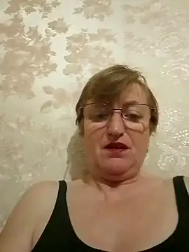 Snapshot of Arabella245 chatting on November 1, 4:03 am Arabella245 online show from November 1, 4:03 am