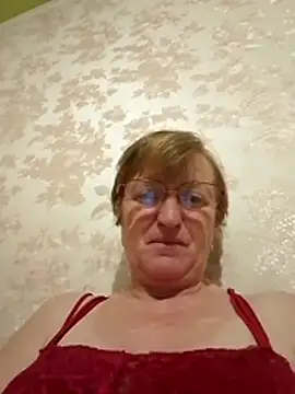 Snapshot of Arabella245 chatting on November 1, 6:32 pm Arabella245 online show from November 1, 6:32 pm