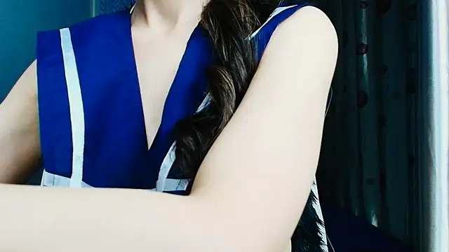 Fiona1010 online show from December 16, 11:10 pm