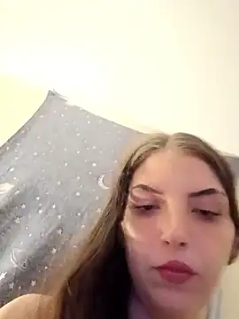 Snapshot of Heavenlyangelforever chatting on November 2, 4:48 am Heavenlyangelforever online show from November 2, 4:48 am