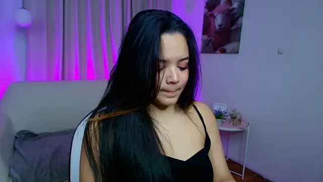 Snapshot of elli_snow1 chatting on November 13, 3:16 am elli snow1 online show from November 13, 3:16 am