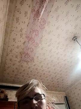 Snapshot of Georgette466 chatting on November 19, 5:24 pm Georgette466 online show from November 19, 5:24 pm