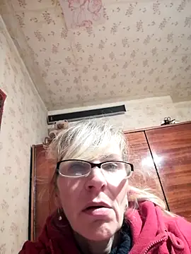 Snapshot of Georgette466 chatting on November 27, 3:14 pm Georgette466 online show from November 27, 3:14 pm